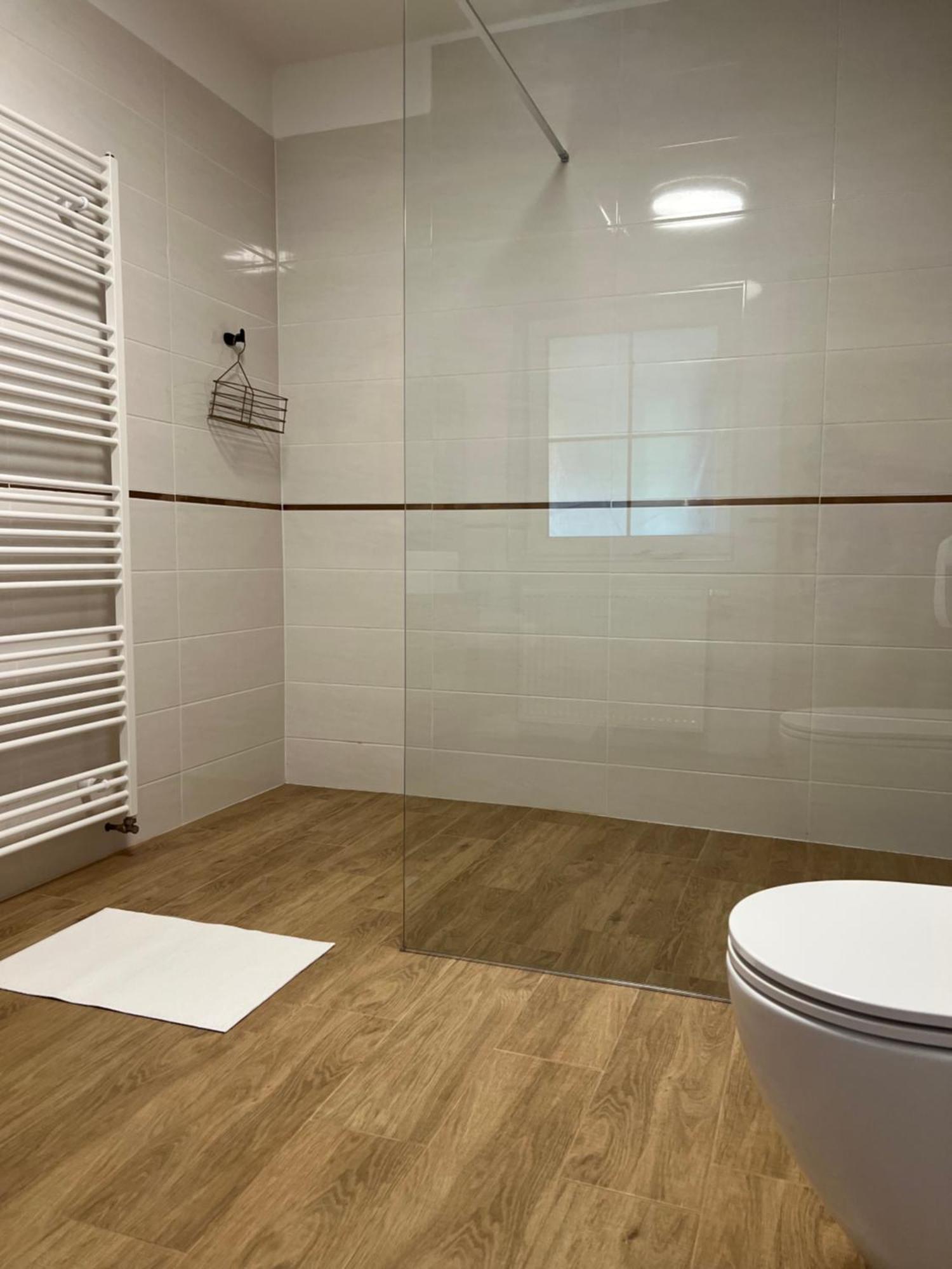 דצ'ין Apartman Elen - 6 Luzek, 86 M2 מראה חיצוני תמונה